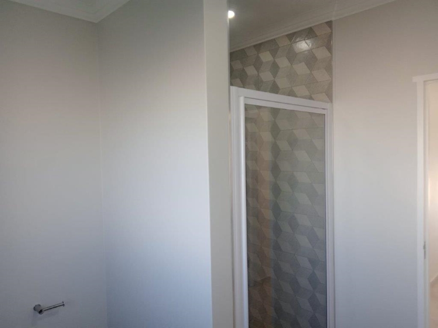 3 Bedroom Property for Sale in Paradise Beach Eastern Cape